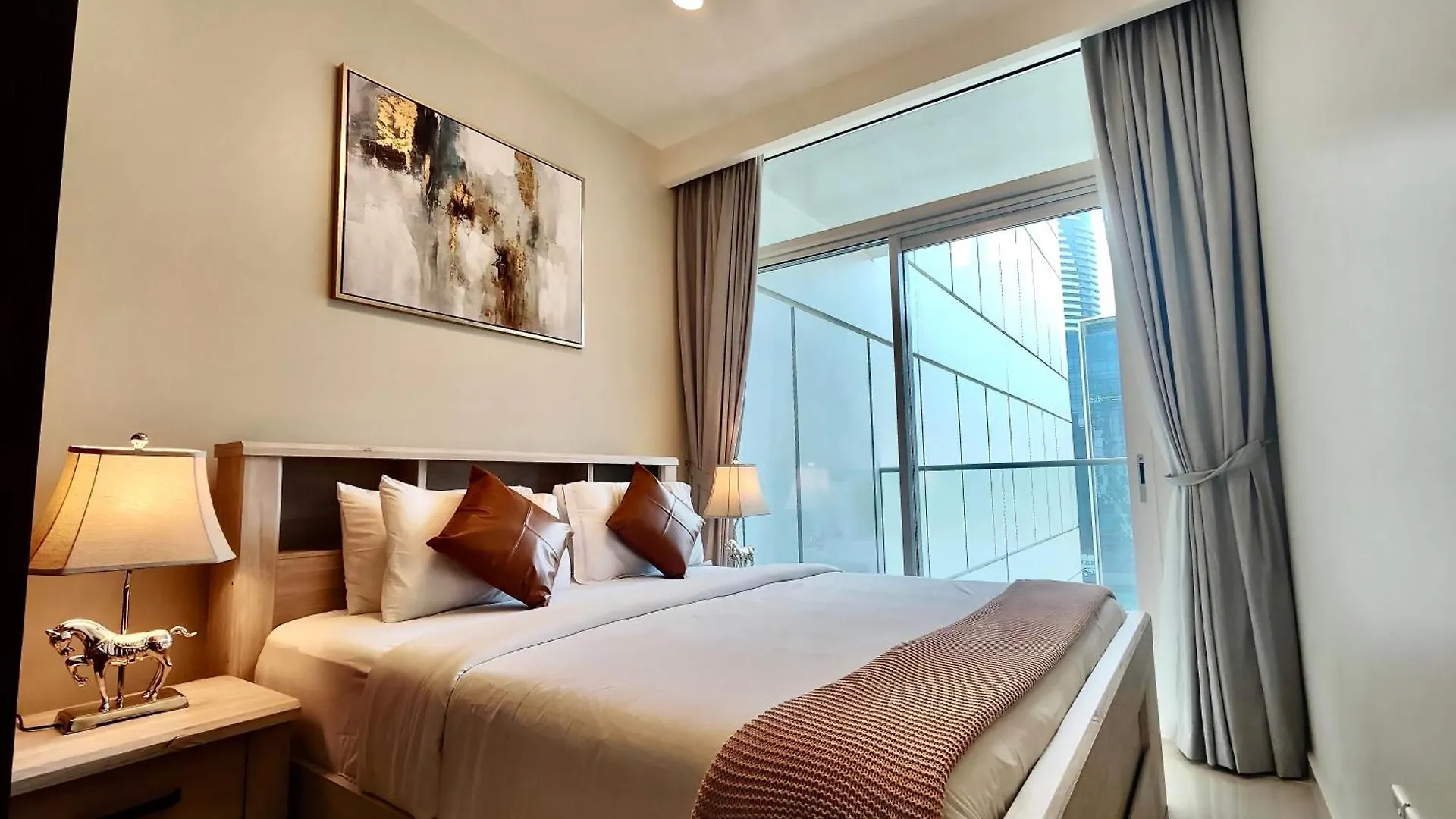 Apartament Lux Bnb I Vera Residences I Burj Views Dubaj Zjednoczone Emiraty Arabskie