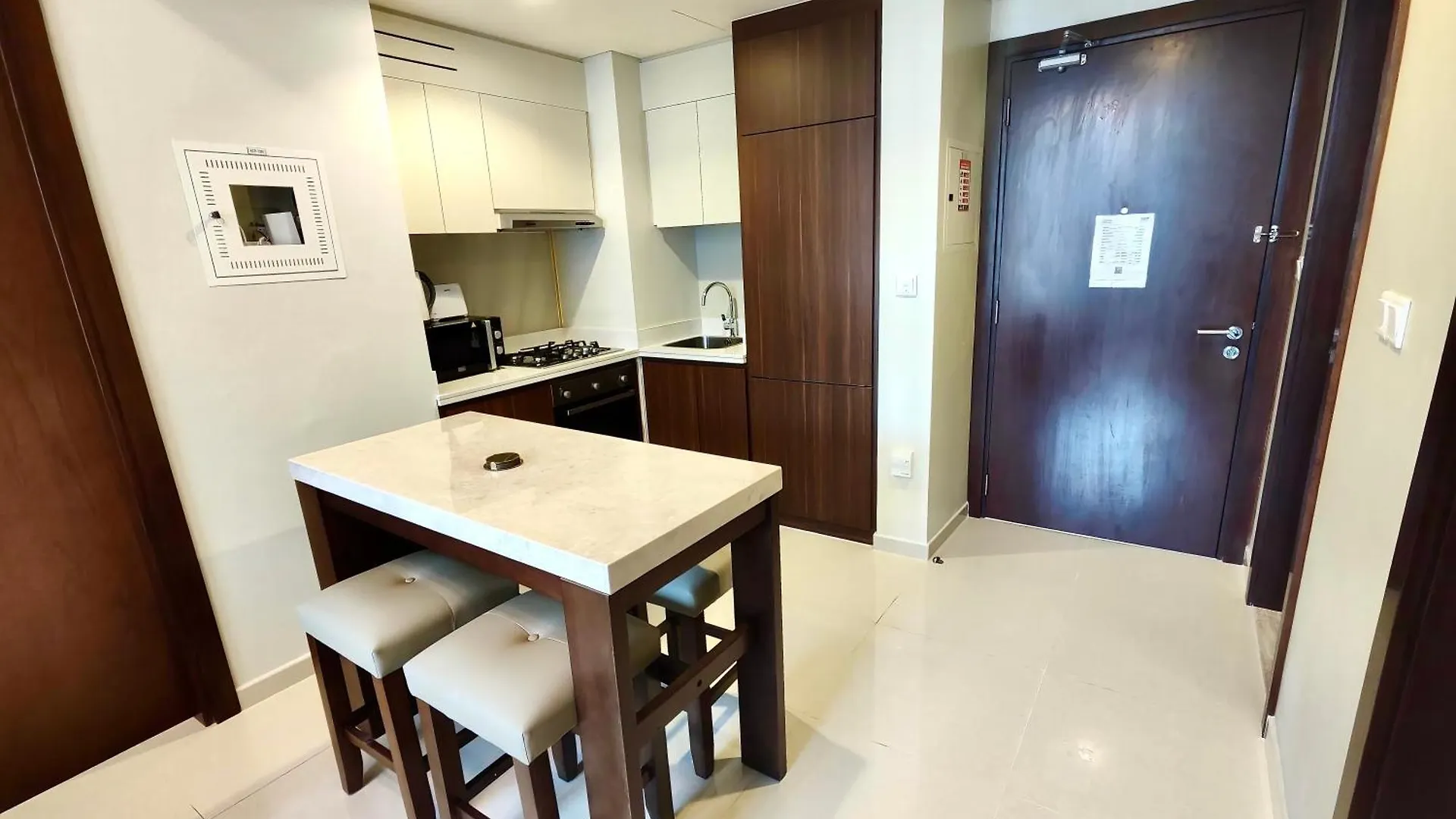 Lux Bnb I Vera Residences I Burj Views Dubaj Apartament